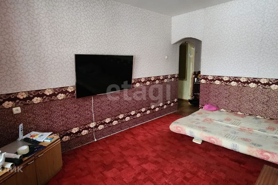 Продаётся 2-комнатная квартира, 43.9 м²