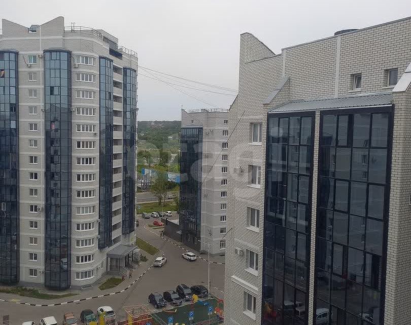 Сдаётся 2-комнатная квартира, 66 м²