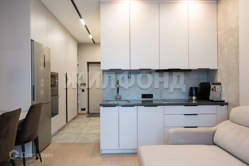 Продаётся 1-комнатная квартира, 37.2 м²