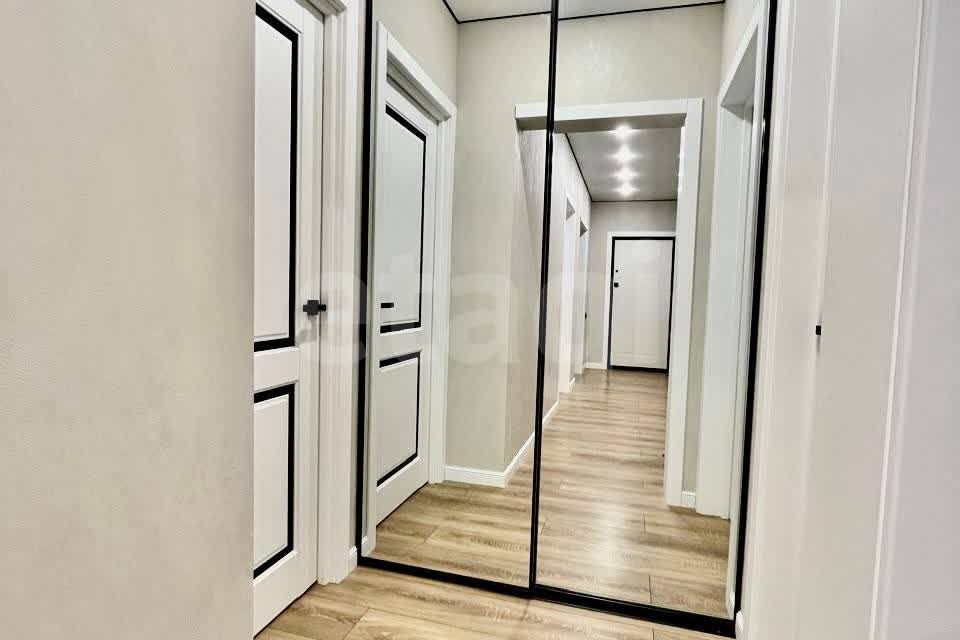Продаётся 3-комнатная квартира, 76.9 м²