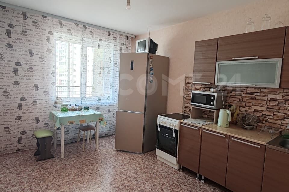 Сдаётся 2-комнатная квартира, 63 м²