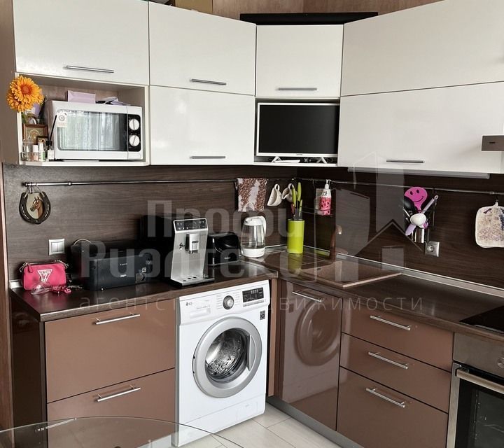 Продаётся 2-комнатная квартира, 45.8 м²