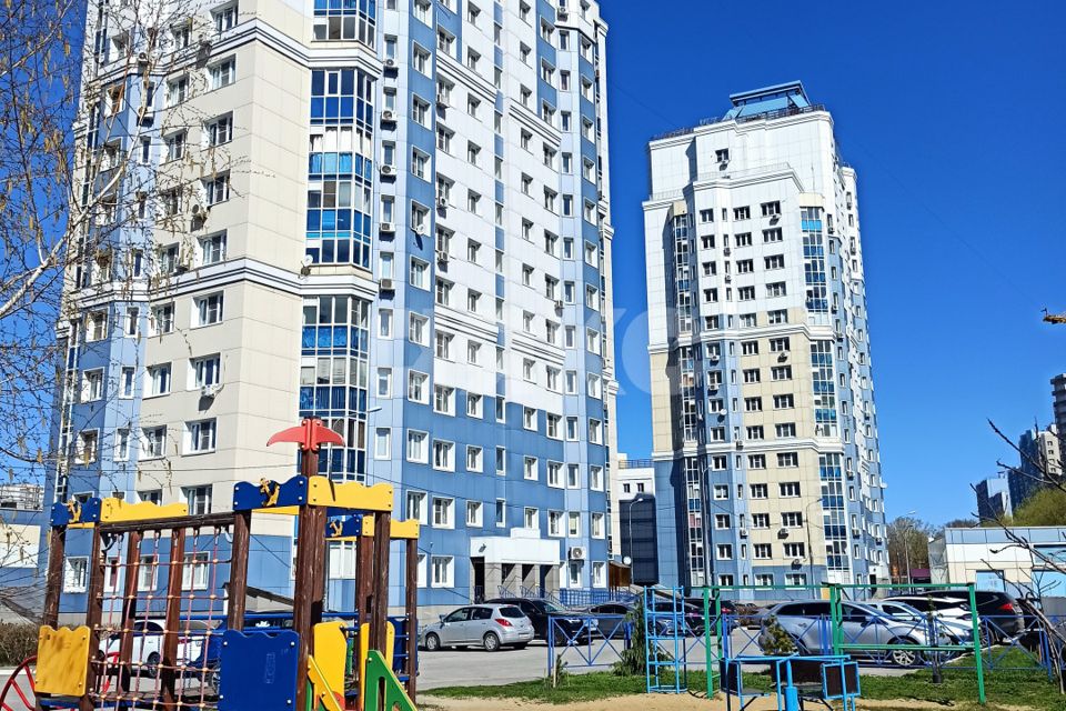 Продаётся 2-комнатная квартира, 63 м²