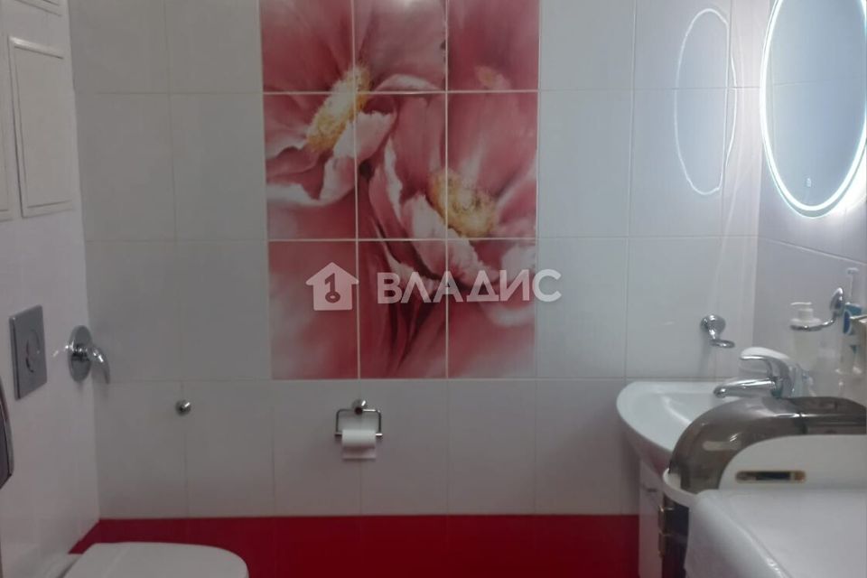 Продаётся 1-комнатная квартира, 37.9 м²
