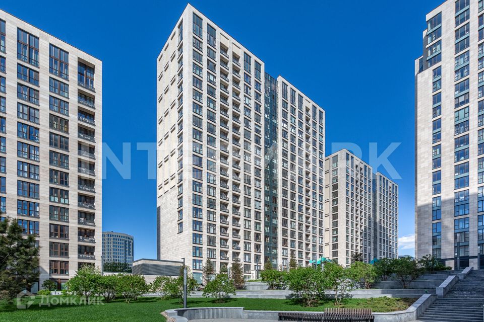 Продаётся 3-комнатная квартира, 120 м²