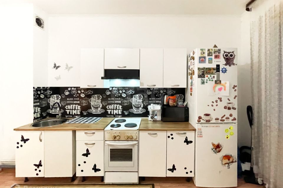 Продаётся 1-комнатная квартира, 52.4 м²