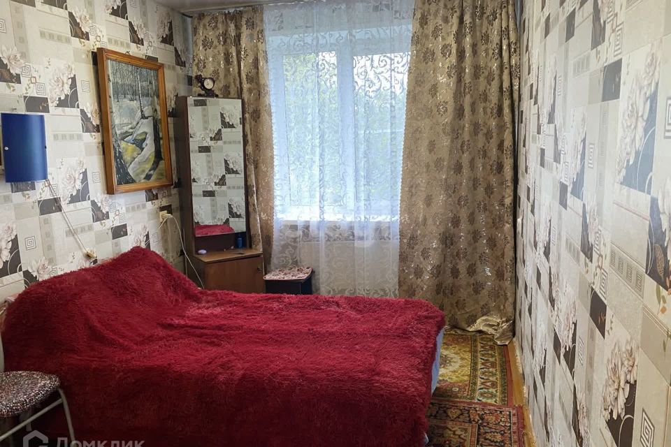 Продаётся 4-комнатная квартира, 63 м²