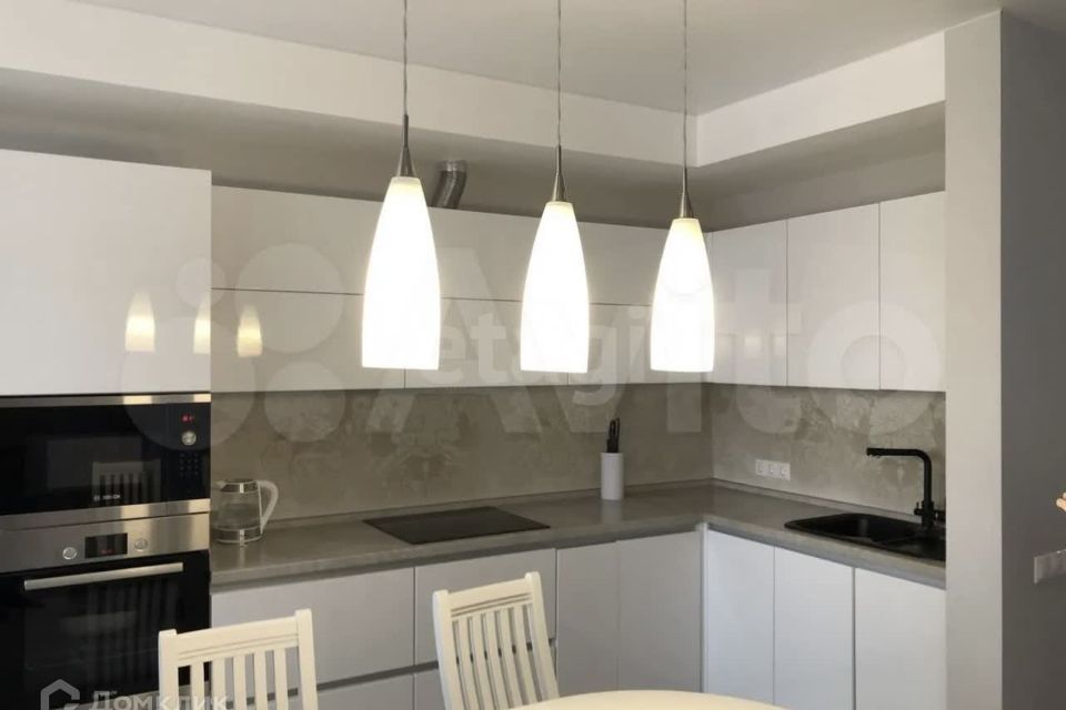 Продаётся 2-комнатная квартира, 80 м²