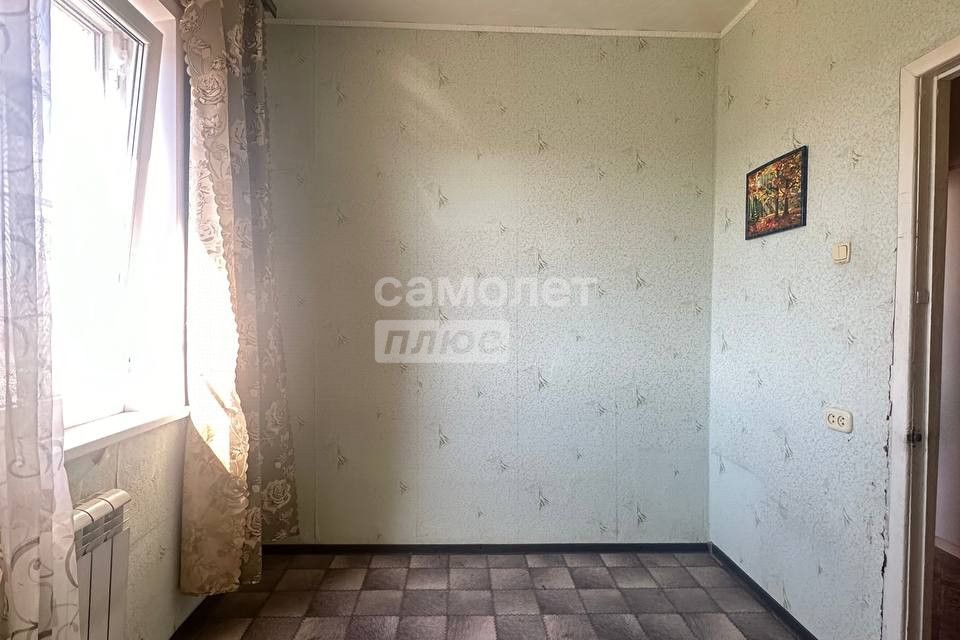 Продаётся 3-комнатная квартира, 62.7 м²