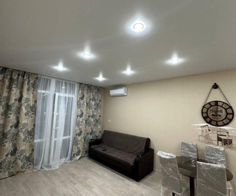 Сдаётся 1-комнатная квартира, 47 м²