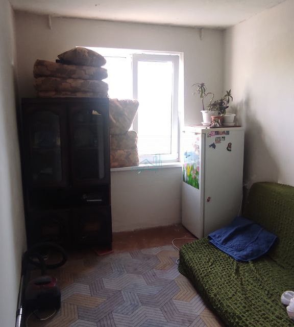 Продаётся 3-комнатная квартира, 47.3 м²