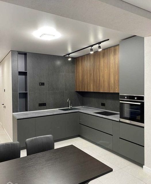 Продаётся 2-комнатная квартира, 61.4 м²