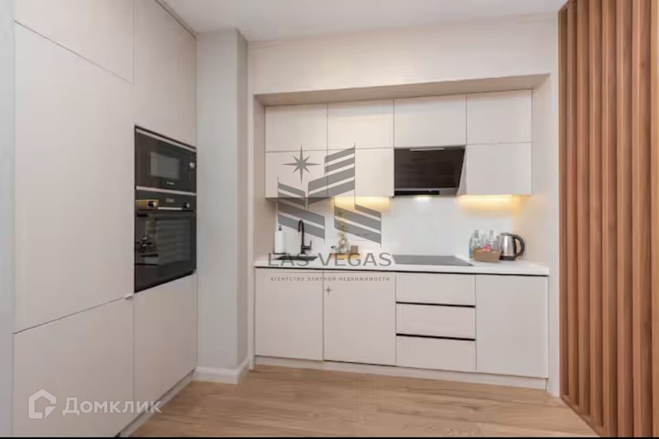 Сдаётся 2-комнатная квартира, 78 м²