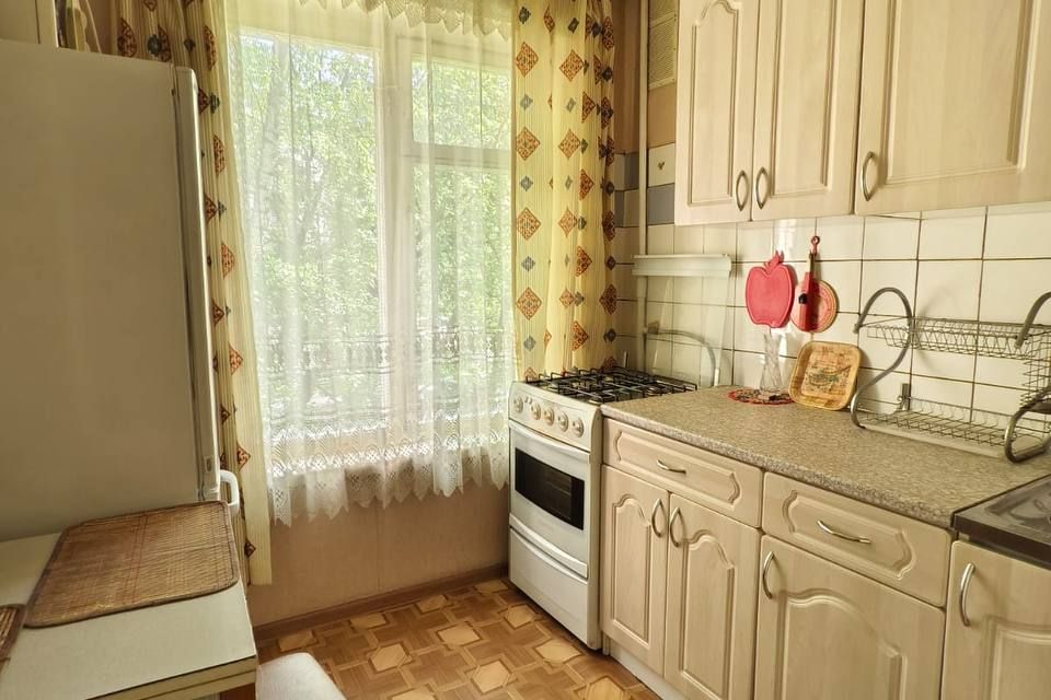 Сдаётся 2-комнатная квартира, 41.9 м²