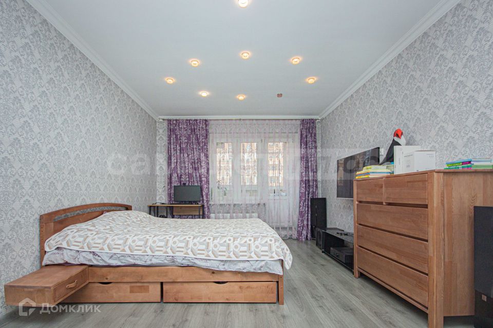 Продаётся 2-комнатная квартира, 66.7 м²