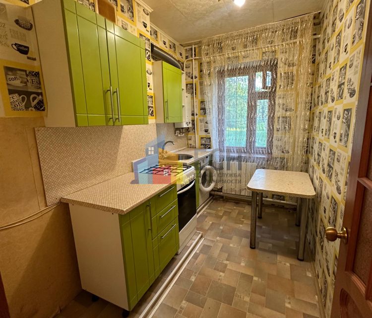 Продаётся 3-комнатная квартира, 52.1 м²