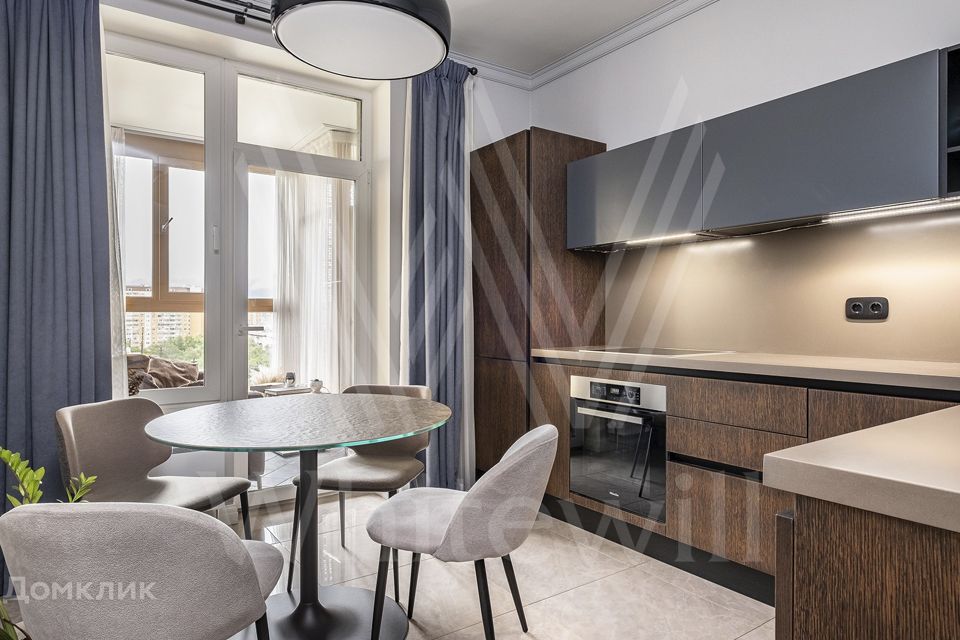 Продаётся 2-комнатная квартира, 64 м²