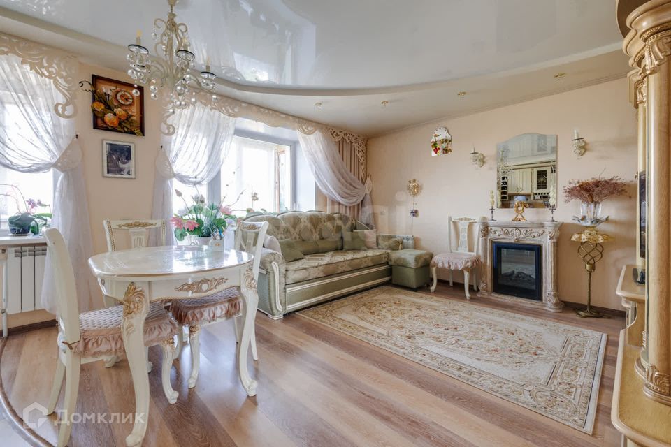 Продаётся 3-комнатная квартира, 60.3 м²