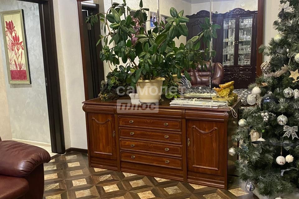 Продаётся 2-комнатная квартира, 61 м²