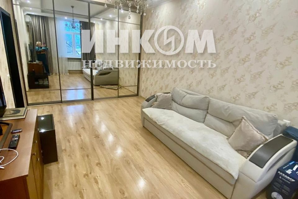 Продаётся 2-комнатная квартира, 56.2 м²