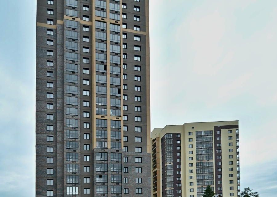 Продаётся 4-комнатная квартира, 65.7 м²