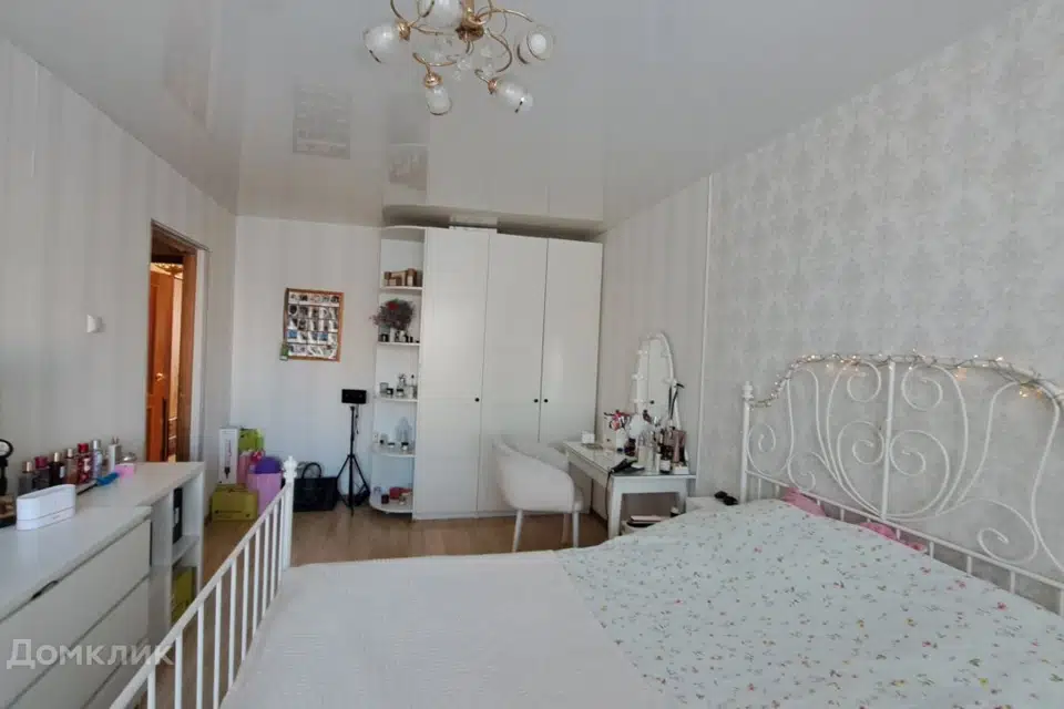 Продаётся 3-комнатная квартира, 81.1 м²