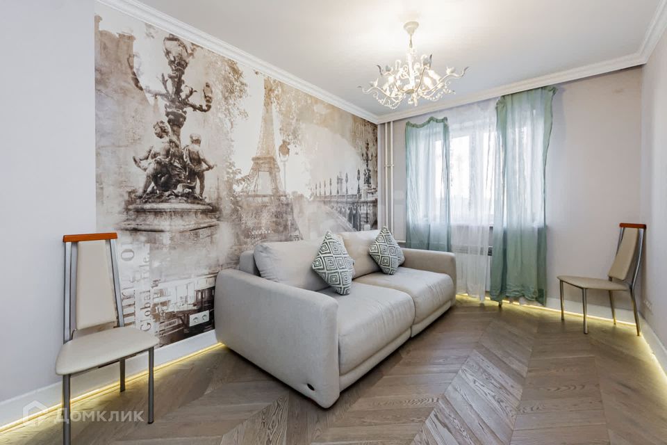 Продаётся 2-комнатная квартира, 89.9 м²