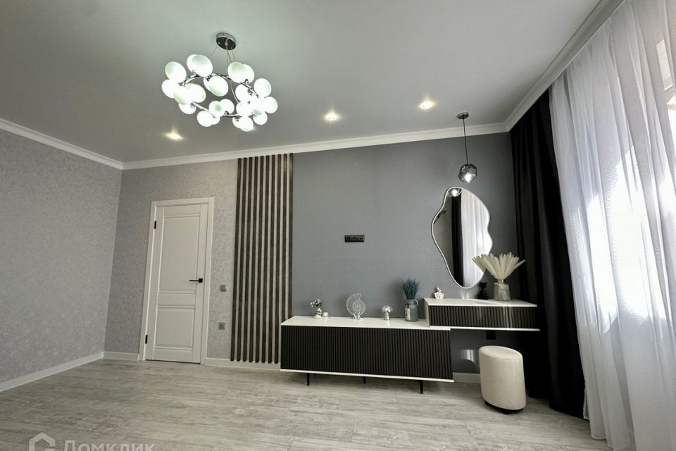 Продаётся 1-комнатная квартира, 40.7 м²