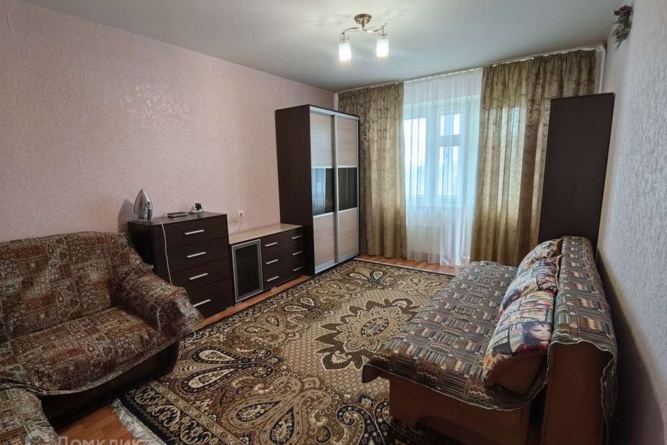 Сдаётся 1-комнатная квартира, 38 м²