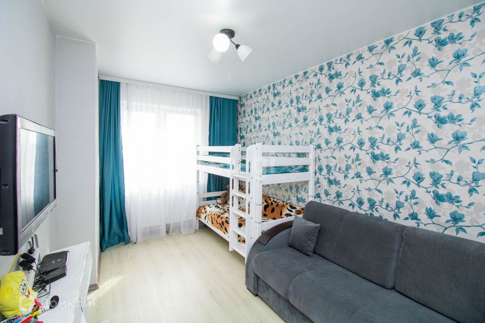 Продаётся 1-комнатная квартира, 37.8 м²