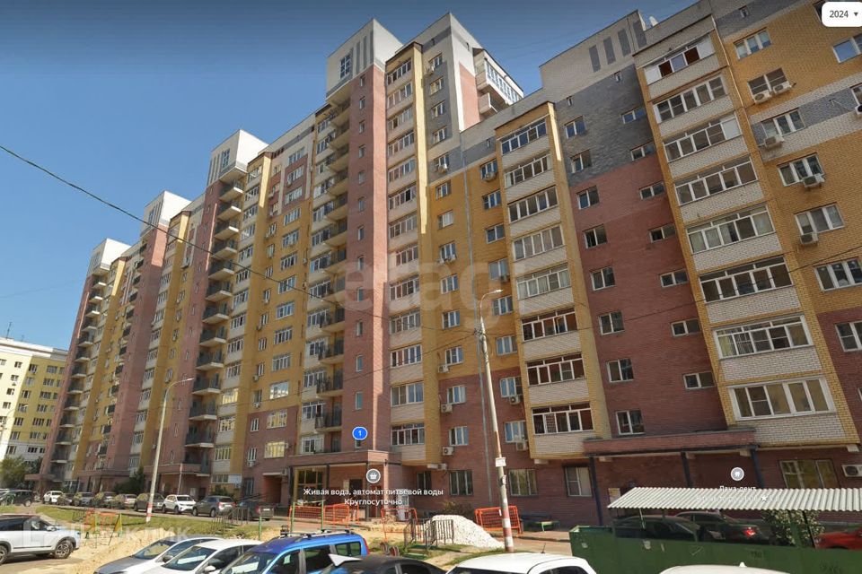 Продаётся 2-комнатная квартира, 60 м²