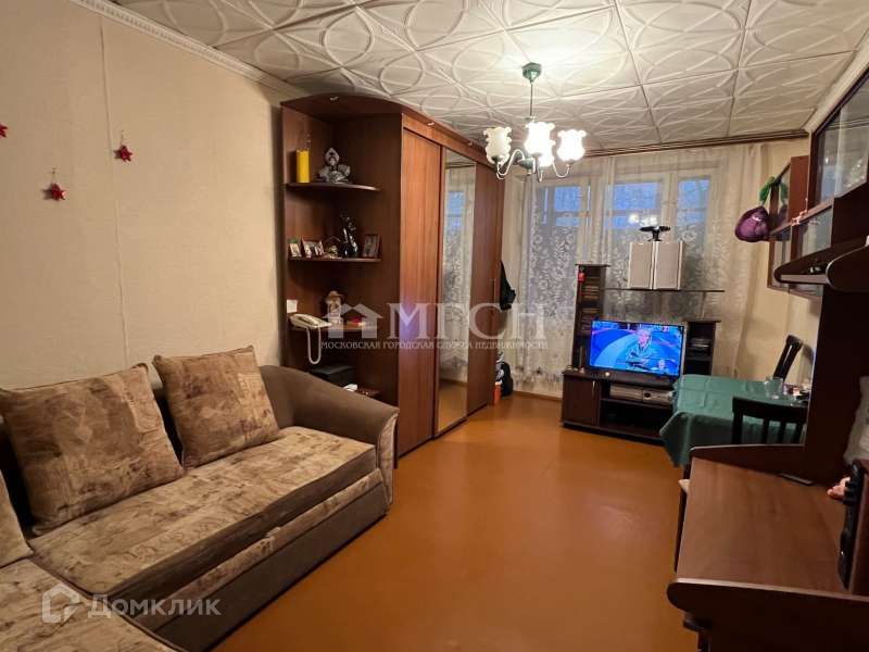 Продаётся комната в 3-комн. квартире, 16.2 м²