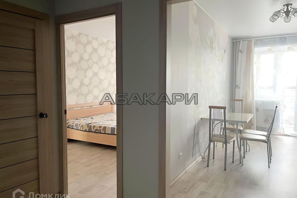 Сдаётся 1-комнатная квартира, 38 м²