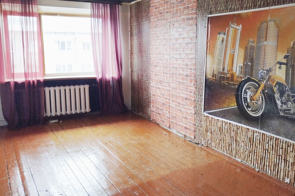 Продаётся комната в 1-комн. квартире, 18 м²