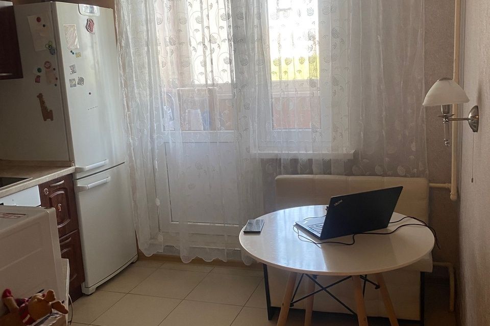 Продаётся 3-комнатная квартира, 71.2 м²