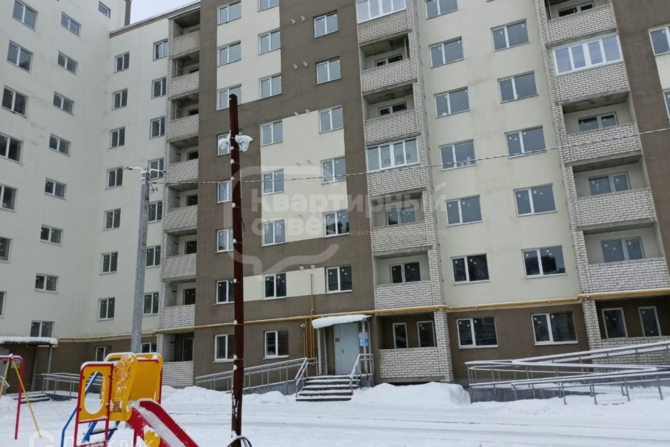 Продаётся 3-комнатная квартира, 65.95 м²