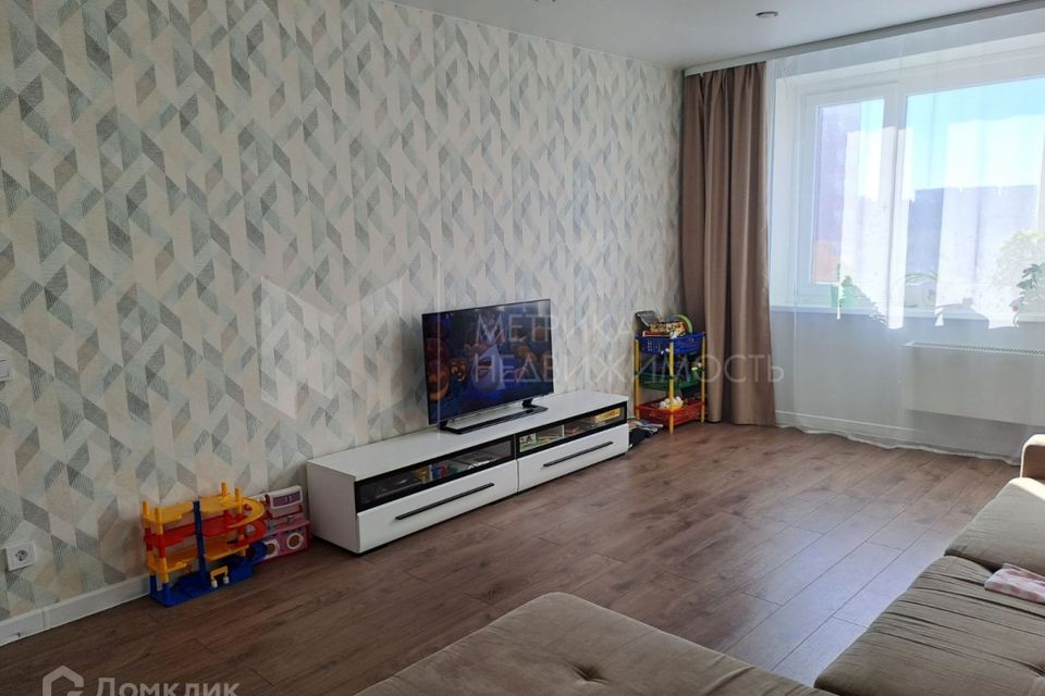 Продаётся 3-комнатная квартира, 90 м²