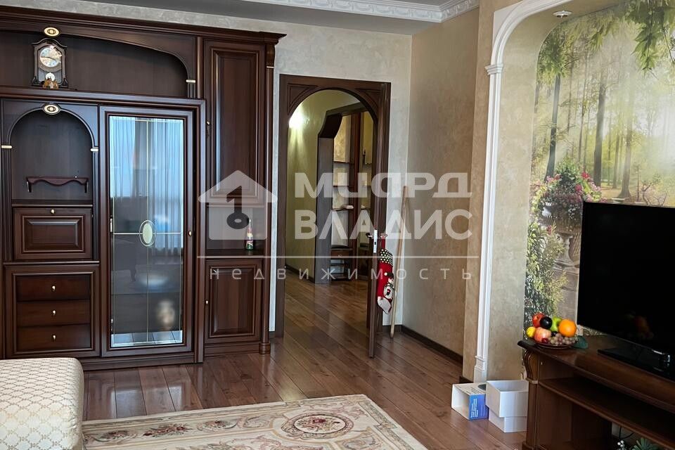 Сдаётся 2-комнатная квартира, 73 м²