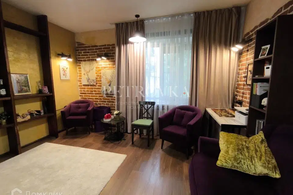 Продаётся 1-комнатная квартира, 47.3 м²