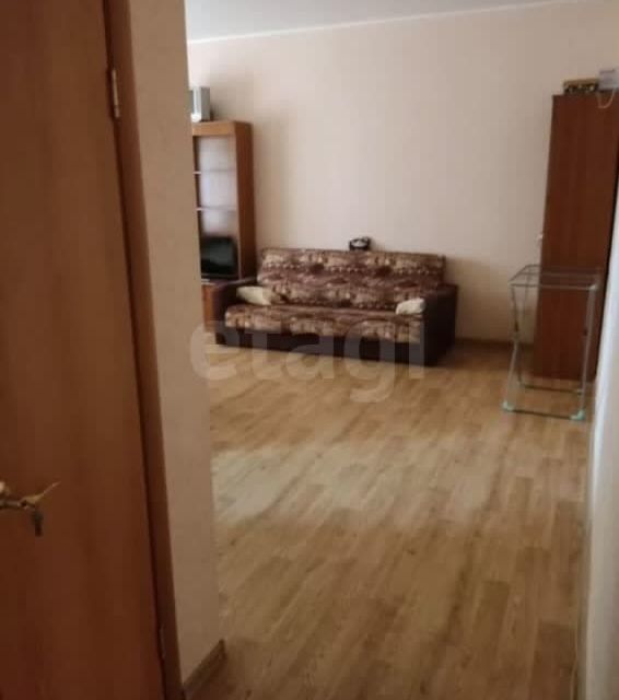 Продаётся 1-комнатная квартира, 37.2 м²