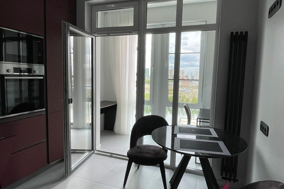 Продаётся 1-комнатная квартира, 37 м²