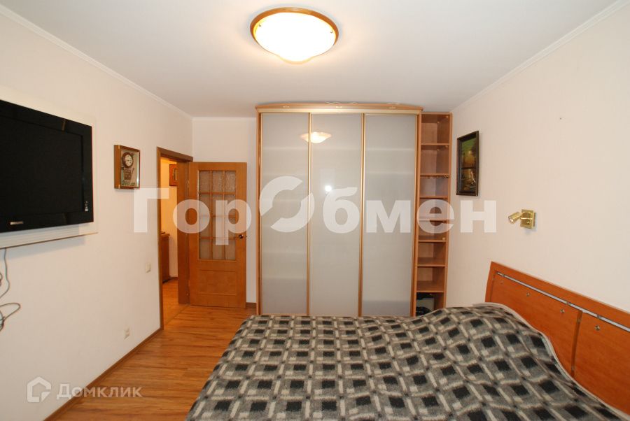 Сдаётся 2-комнатная квартира, 58 м²