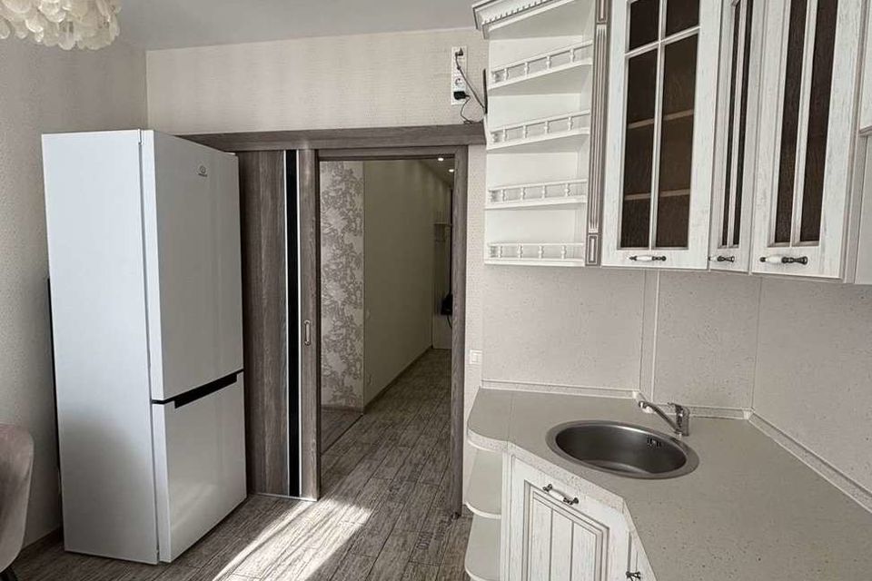 Продаётся 1-комнатная квартира, 38 м²