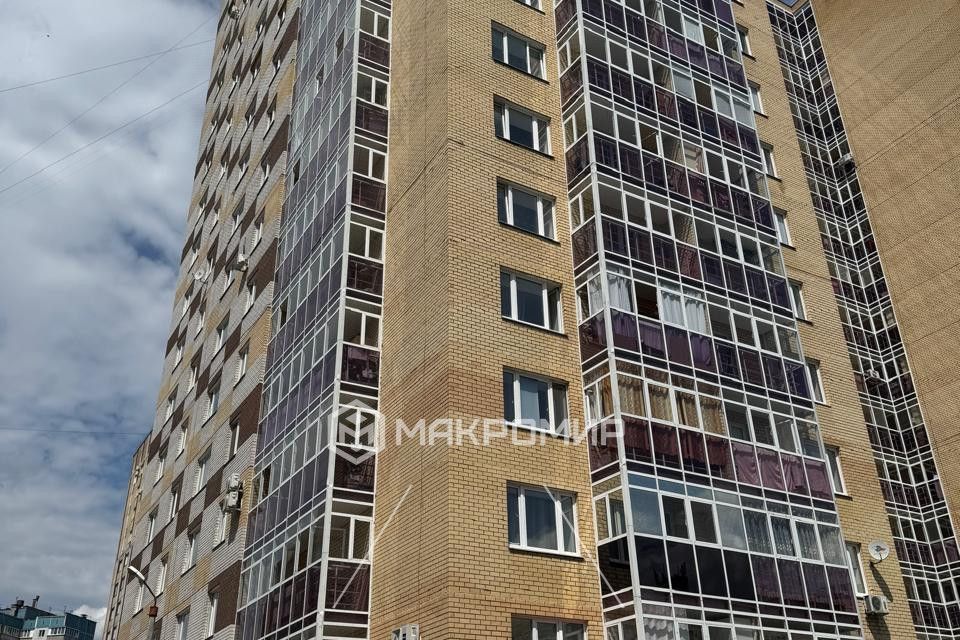 Продаётся 1-комнатная квартира, 43.9 м²