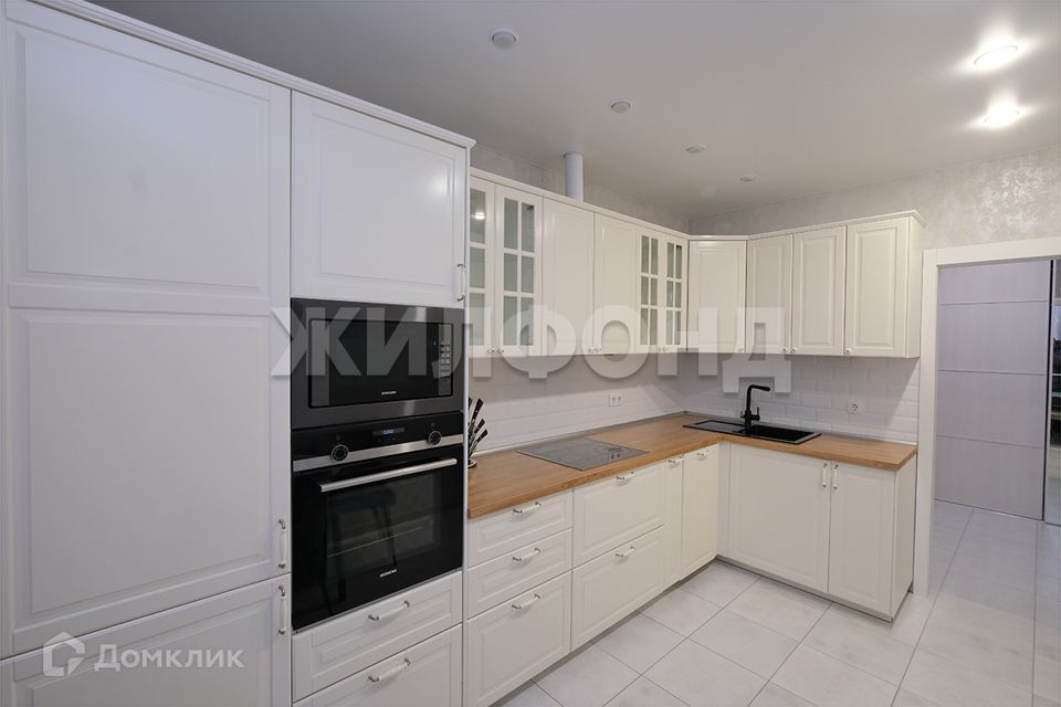 Продаётся 3-комнатная квартира, 89.2 м²