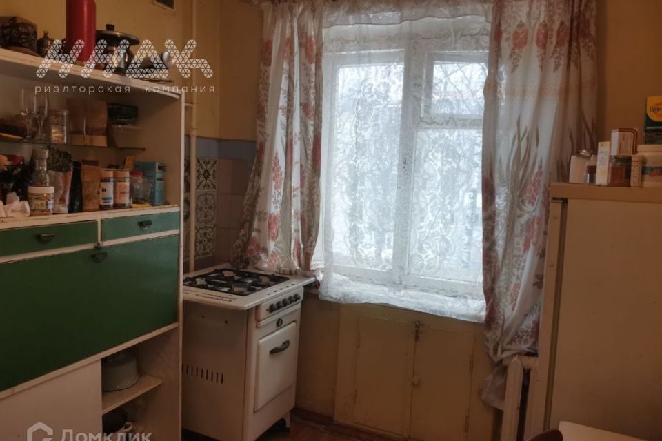 Продаётся 1-комнатная квартира, 32 м²