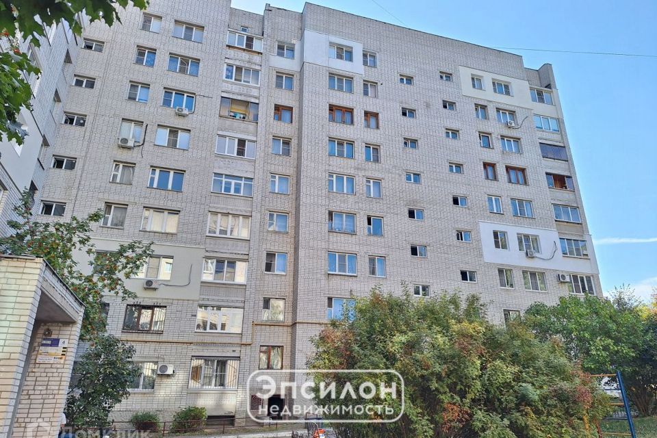 Продаётся 4-комнатная квартира, 95.1 м²