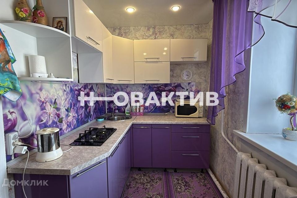 Продаётся 3-комнатная квартира, 52.2 м²