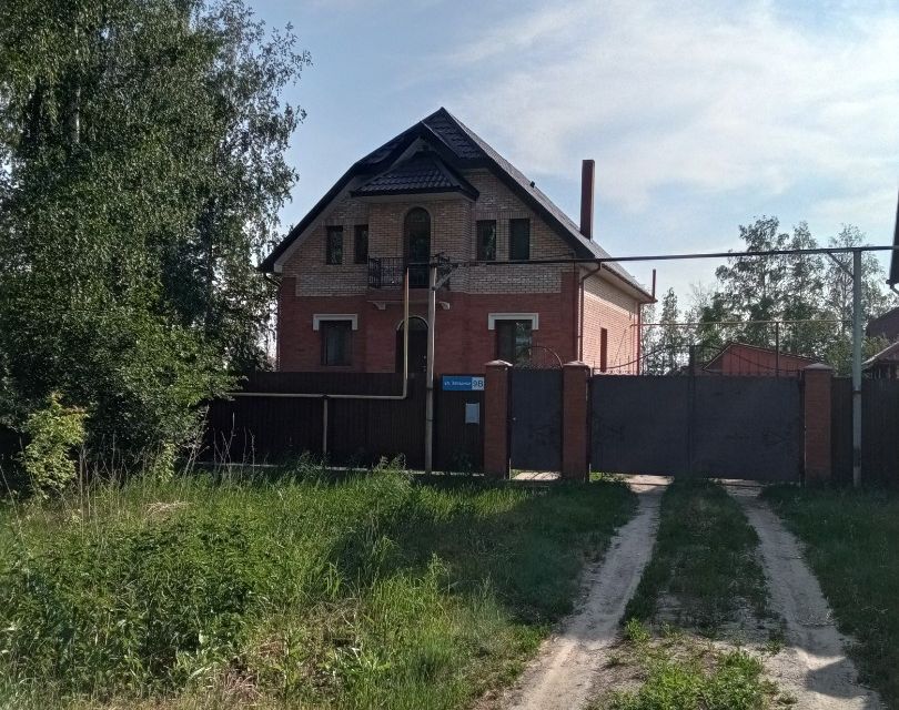 Дома поселок магистральный омск. Посёлок магистральный Омск. Пос магистральный Омск. Коттедж магистральный Омск. Магистральный поселок Омск фото.