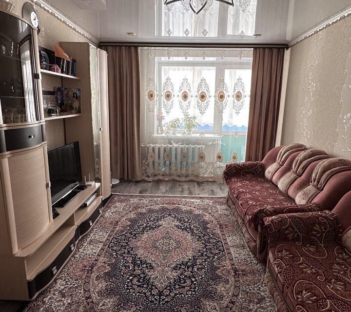 Продаётся 3-комнатная квартира, 56.7 м²